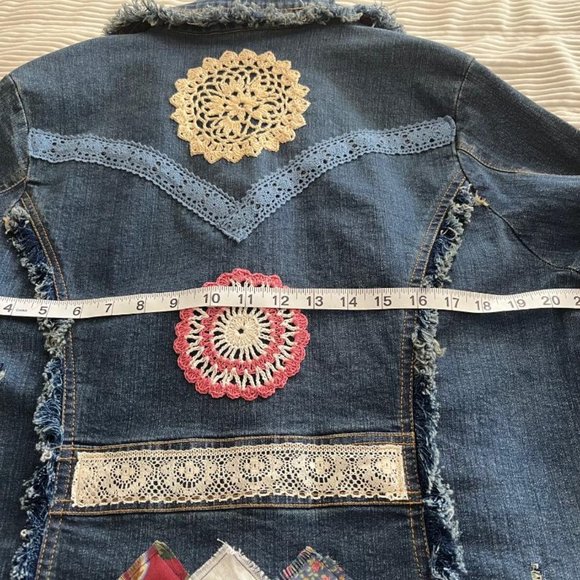 Reworked Embellished Vintage Womens One-of-a-kind Denim Jacket - As*Hro size Med - Picture 8 of 10